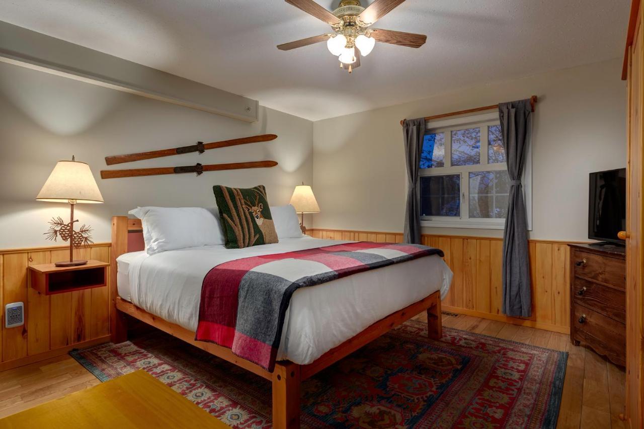Courthouse Inn Revelstoke Exteriör bild